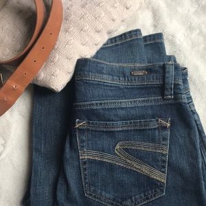 Tribal “Emma” size 6